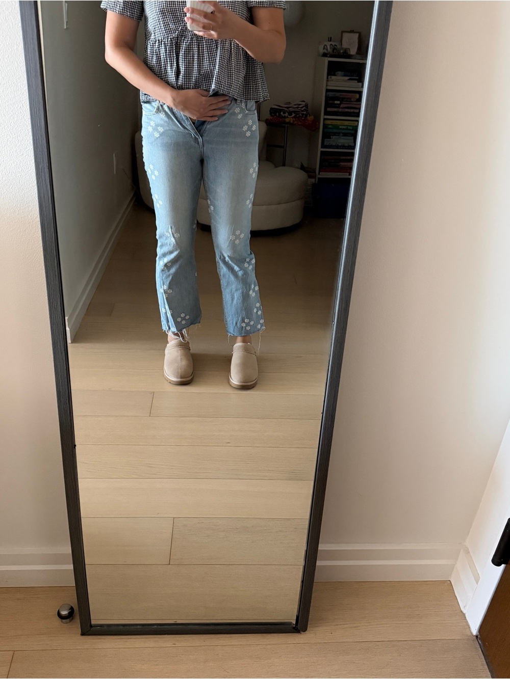 Light Blue Floral Cropped Women’s Jeans
